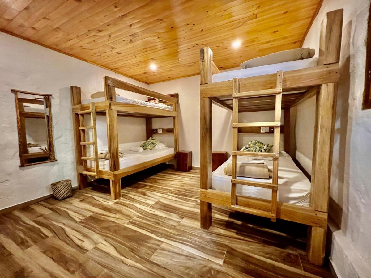 ミンカ Masaya Casas Viejasホステル エクステリア 写真